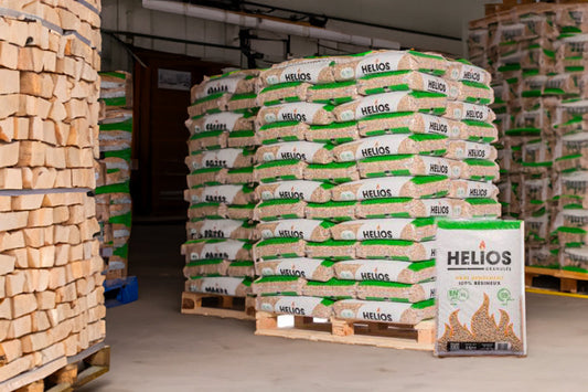 Helios Holzpellets - Palette mit 65 Säcken à 15 kg